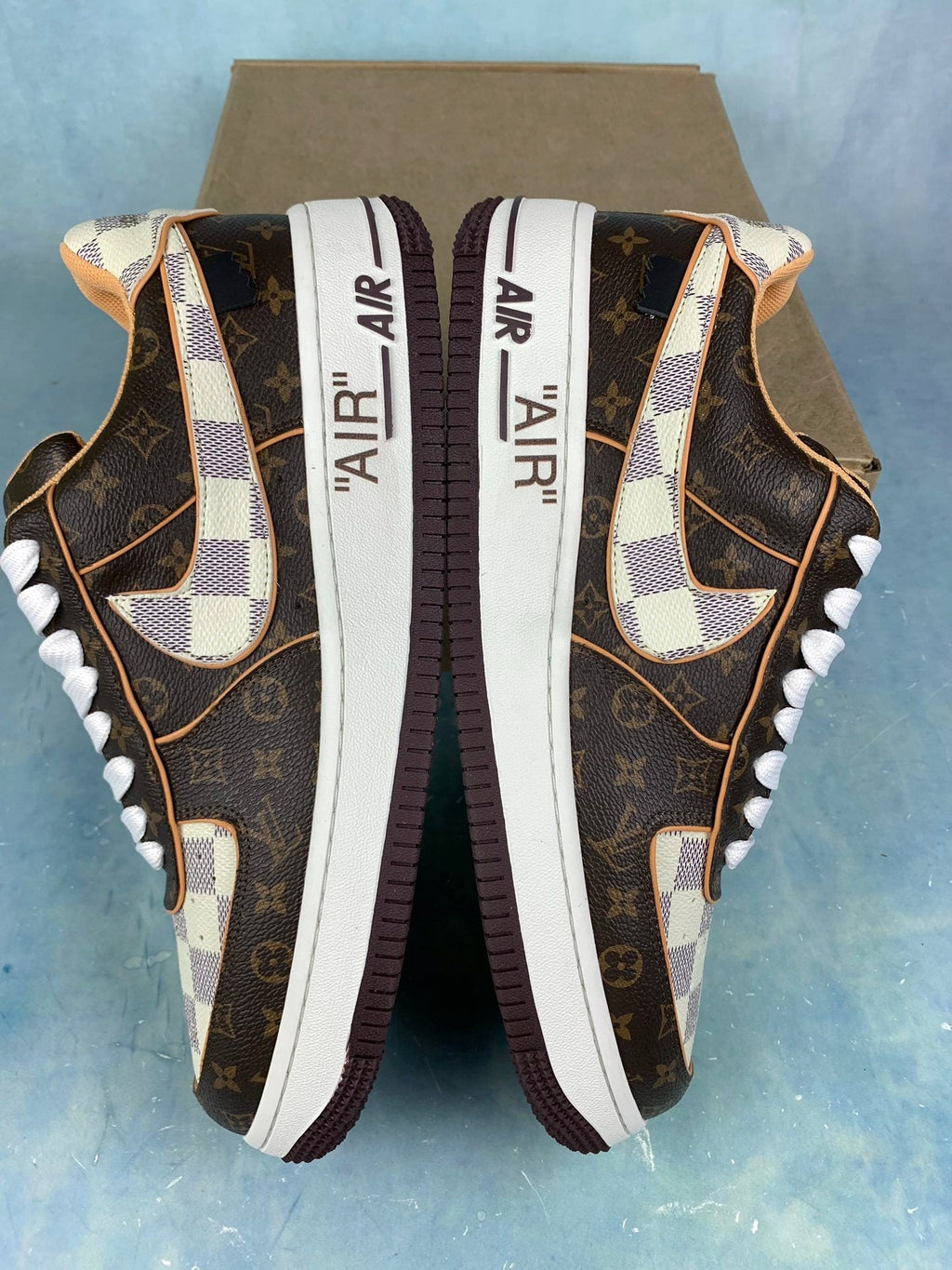 NIKE Air Force 1 Sneakers