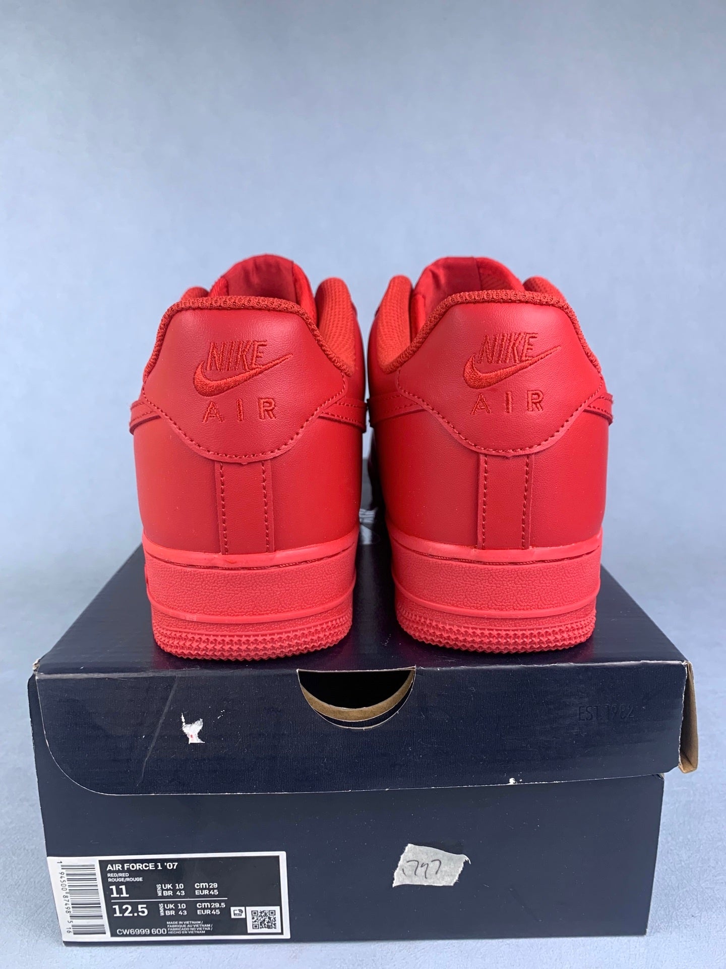 NIKE Air Force 1 Sneakers