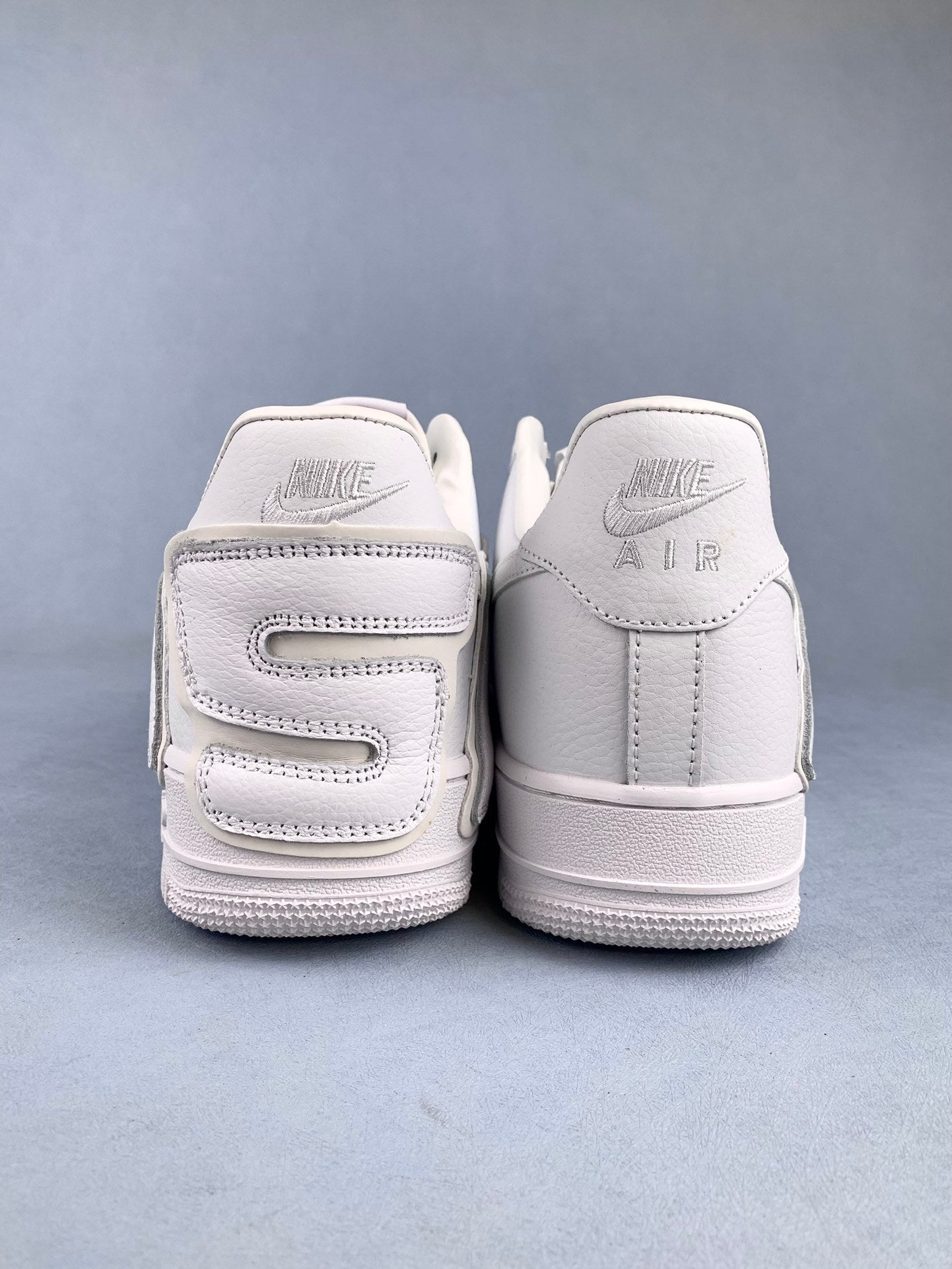NIKE Air Force 1 Sneakers