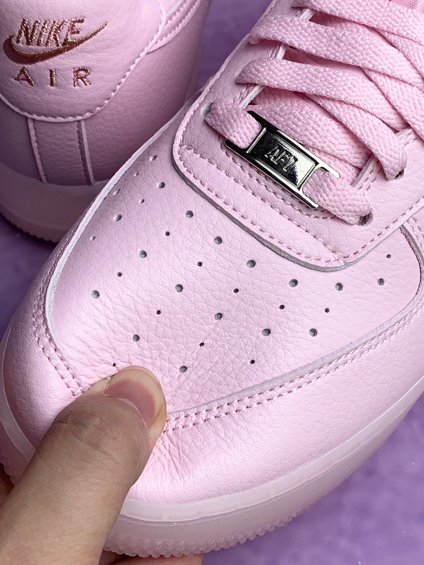 NIKE Air Force 1 Sneakers