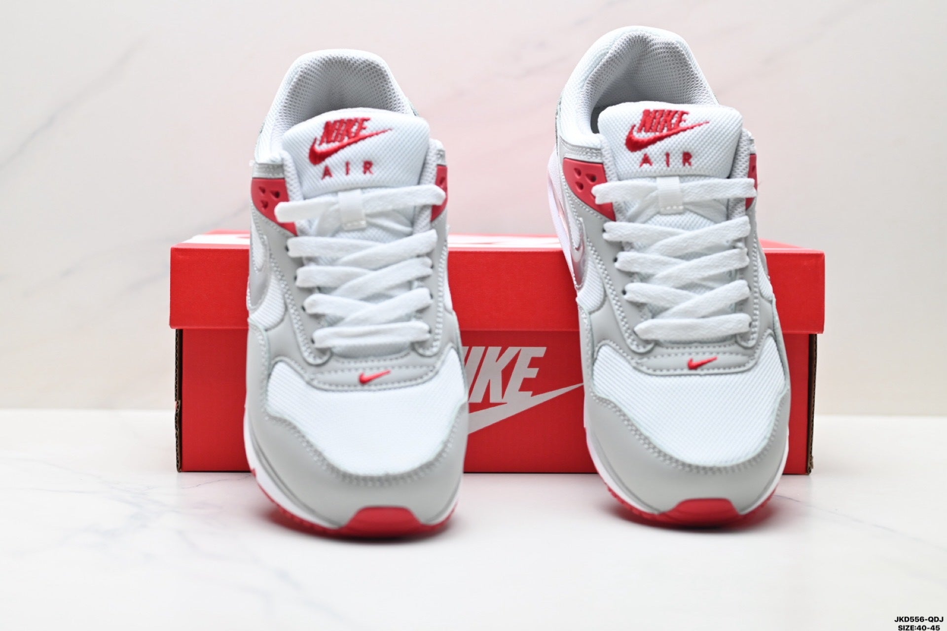 NIKE Matching Running Shoes