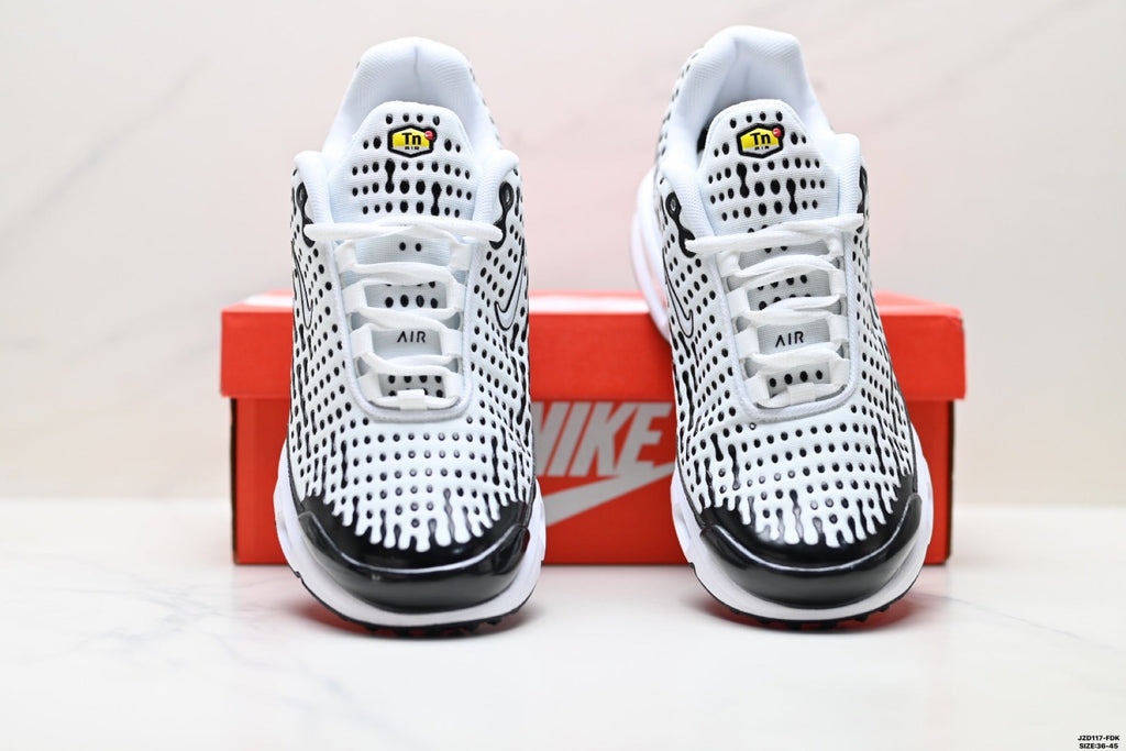 NIKE New Arrivals Running Shoe