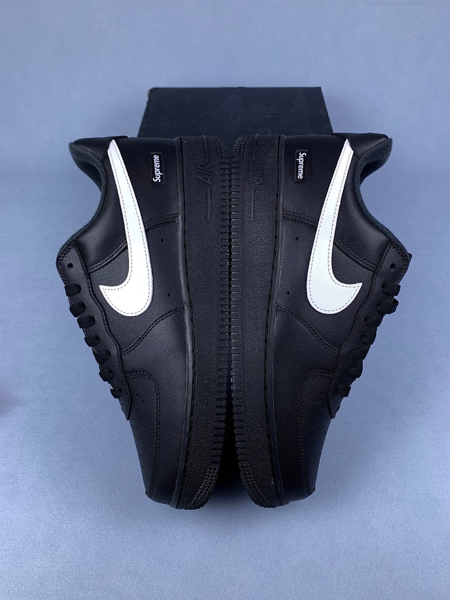 NIKE Air Force 1 Sneakers