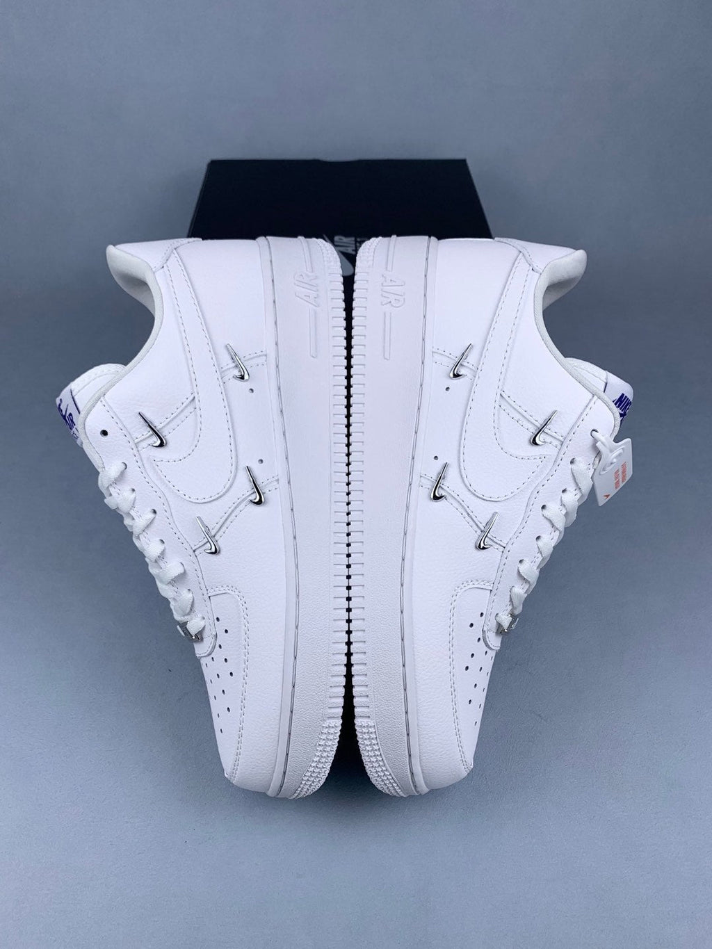 NIKE Air Force 1 Sneakers
