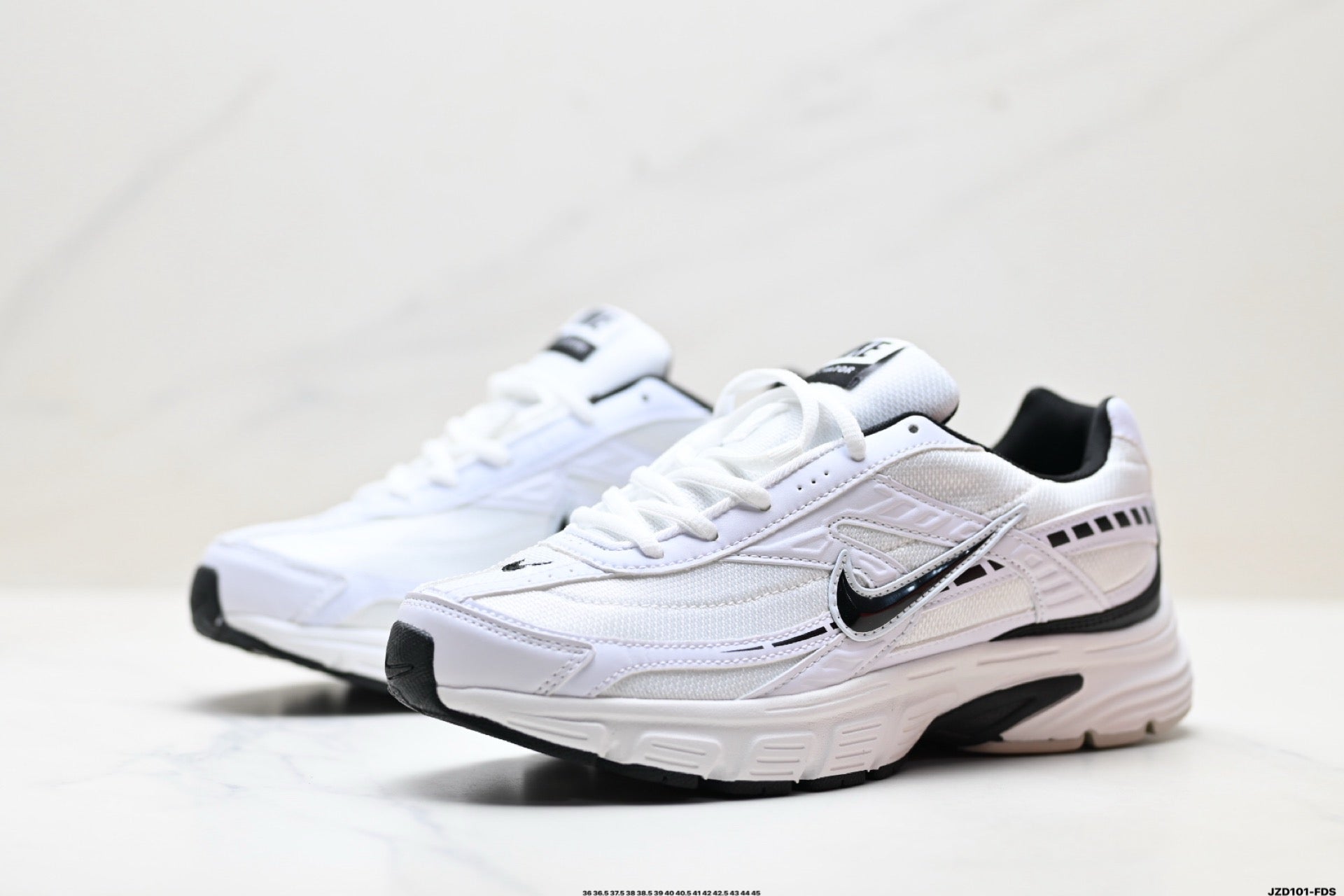 NIKE New Arrivals Running Shoe