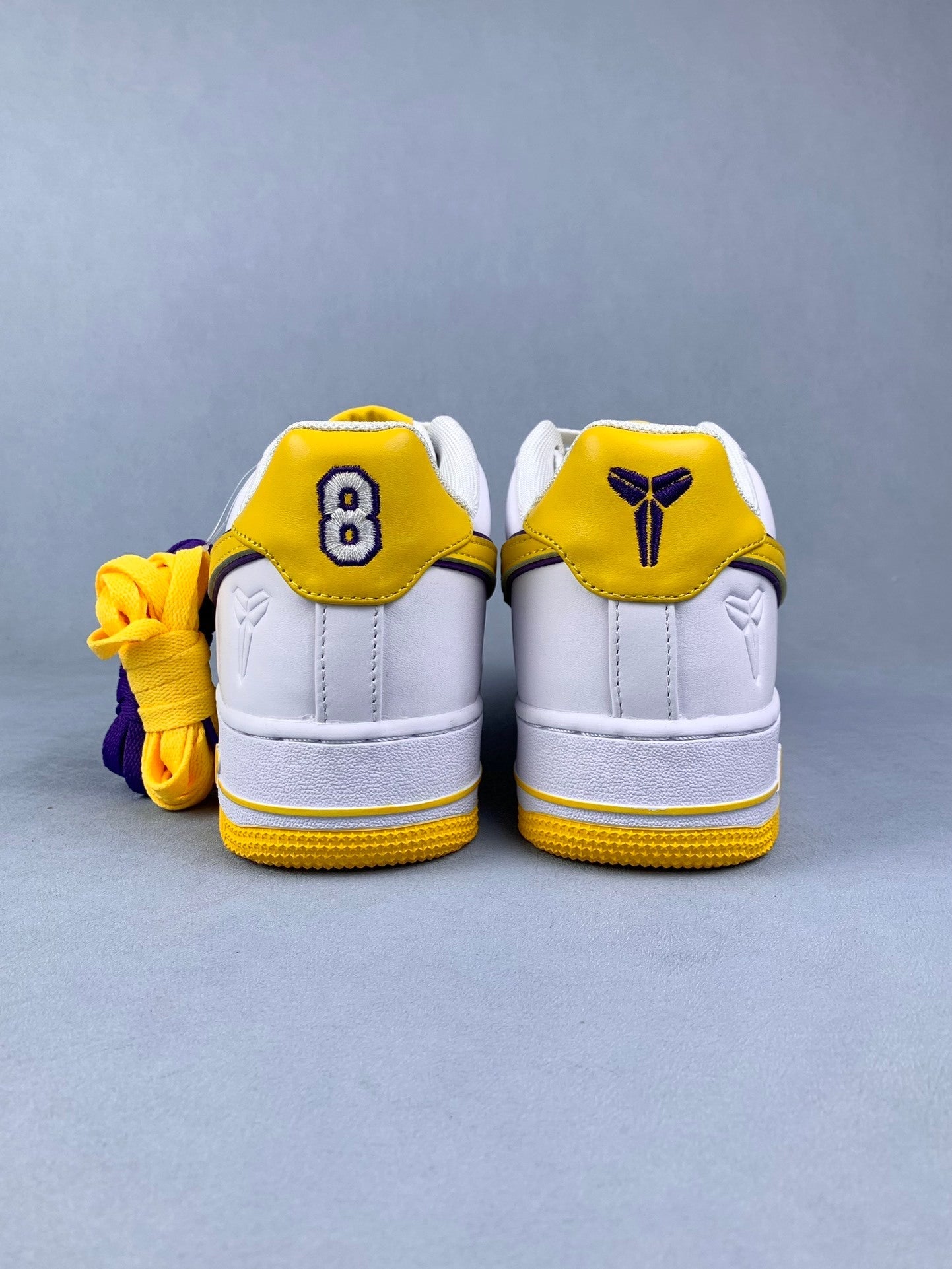NIKE Air Force 1 Sneakers
