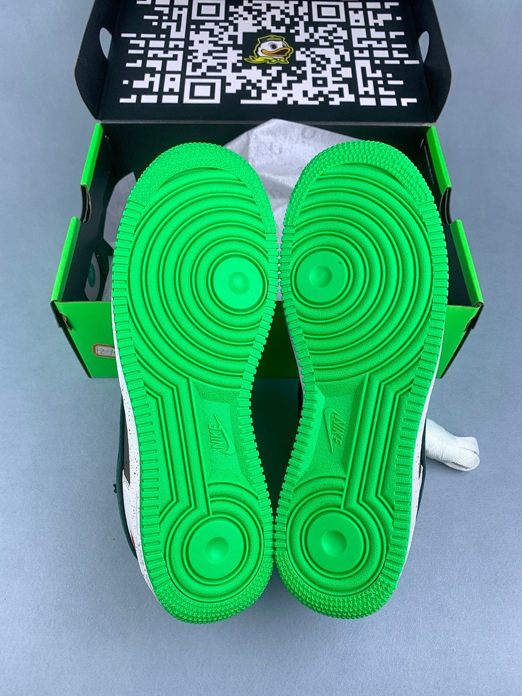 NIKE Air Force 1 Sneakers
