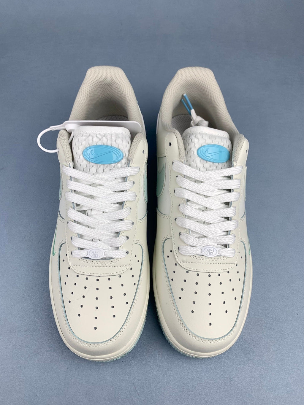 NIKE Air Force 1 Sneakers