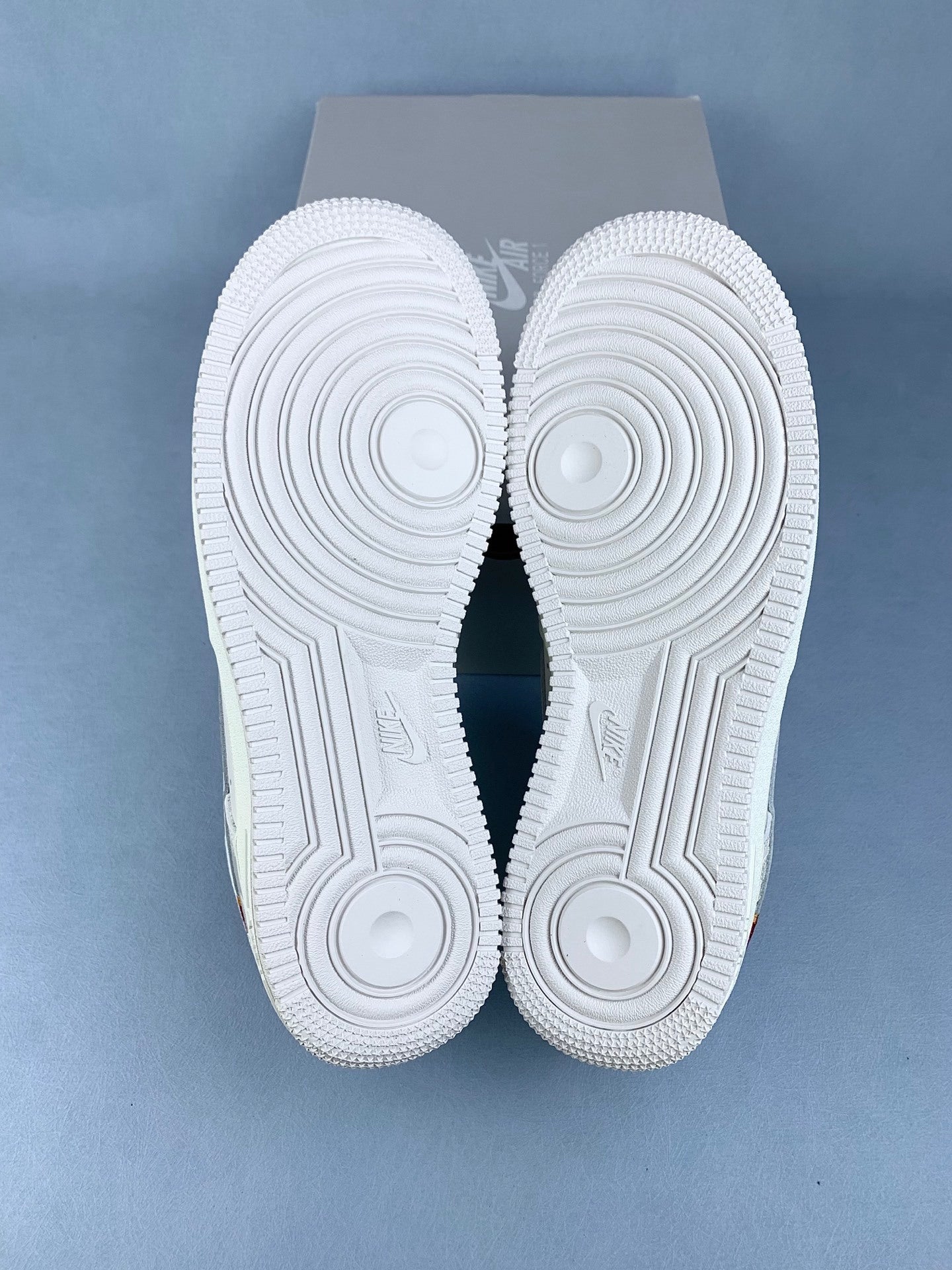 NIKE Air Force 1 Sneakers