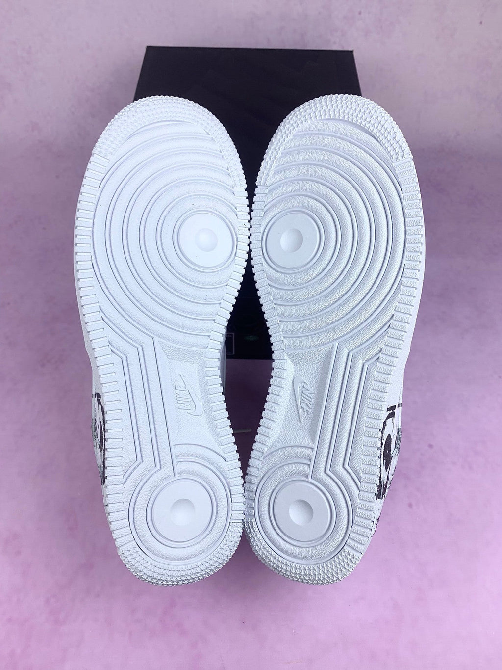 NIKE Air Force 1 Sneakers