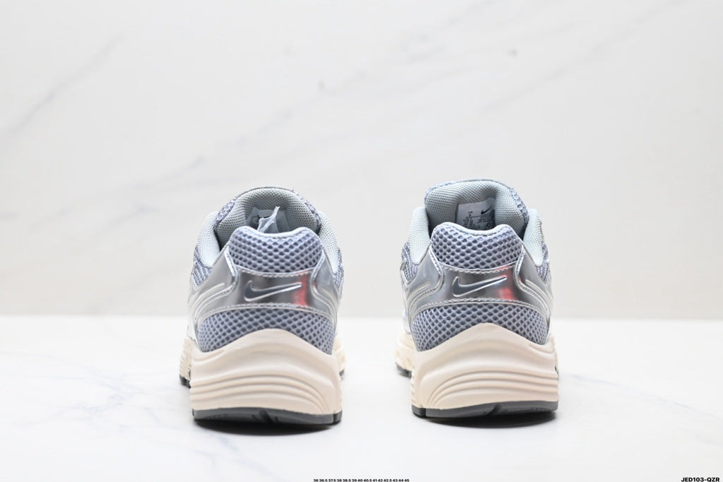 NIKE New Arrivals Running Shoe