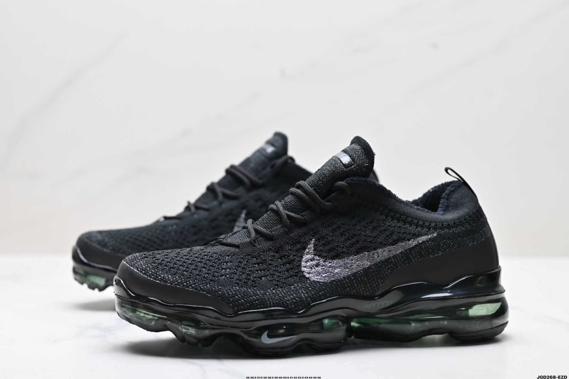 NIKE Matching Running Shoes for Couples