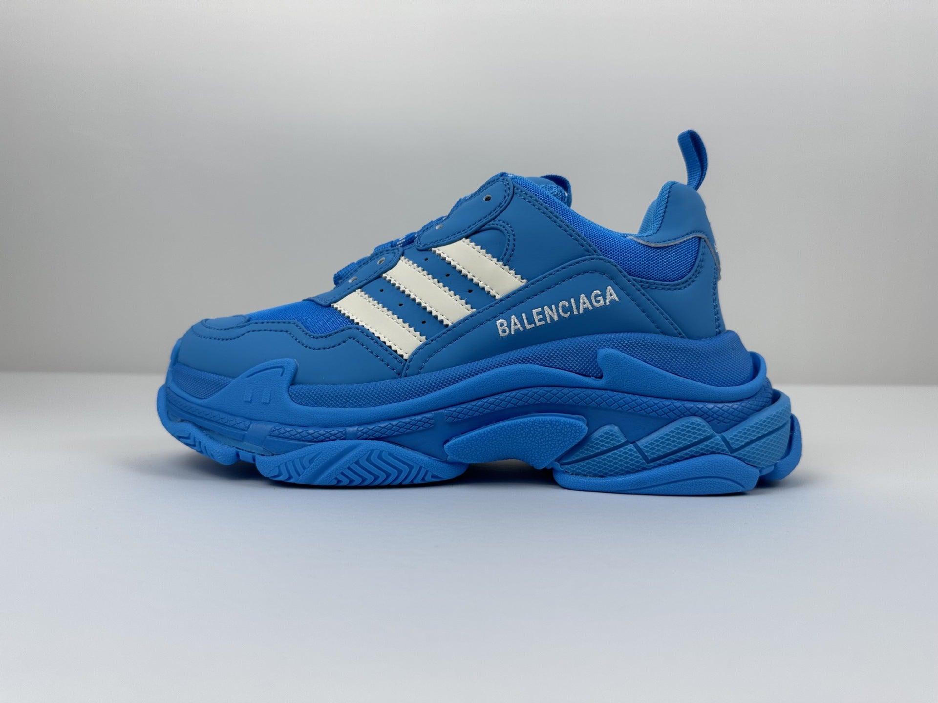 Adidas Triple S | Chunky Dad Sneakers | 6 Colorways EU 35–45