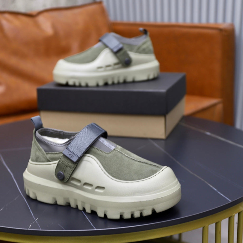 UGG Sage Strap Platform Casual Shoes - product view 8