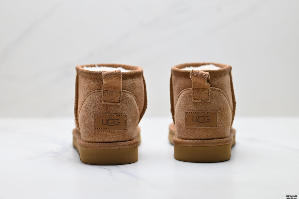 UGG Classic Ultra Mini Platform Ankle Boots - product image 7