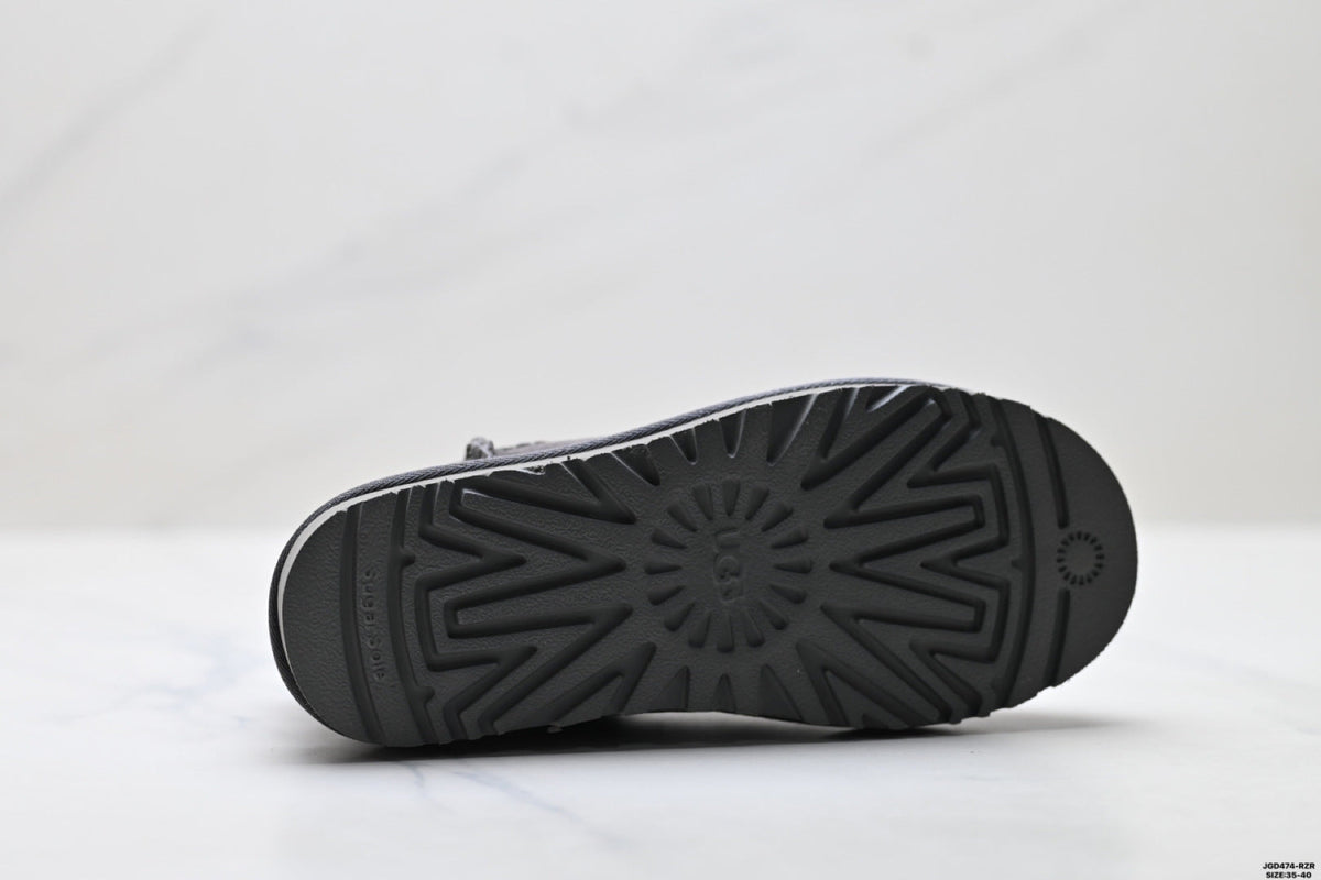 UGG Classic Ultra Mini Platform Ankle Boots - product image 9