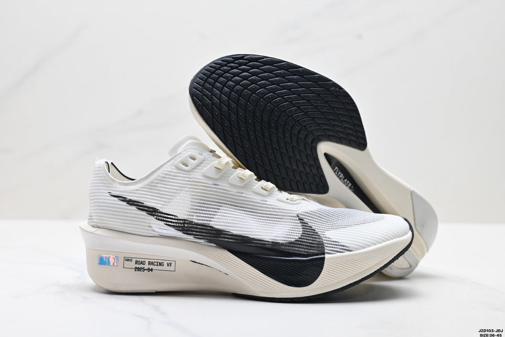 NIKE New Arrivals Running Shoe