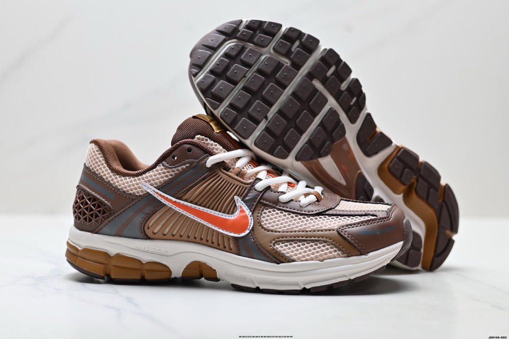 NIKE Matching Running Shoes