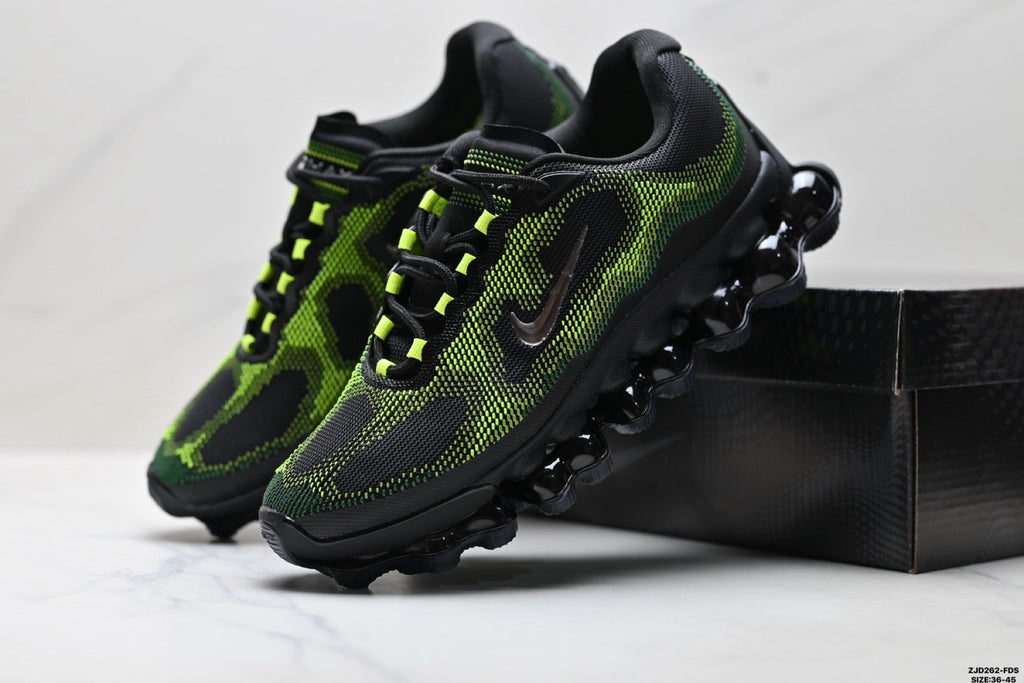 NIKE New Arrivals Running Shoe