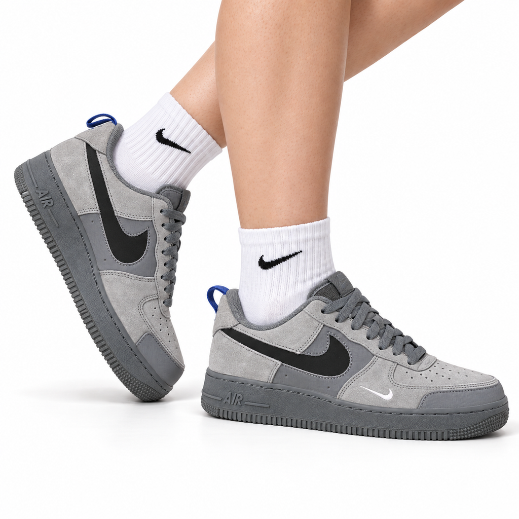 NIKE Air Force 1 Sneakers